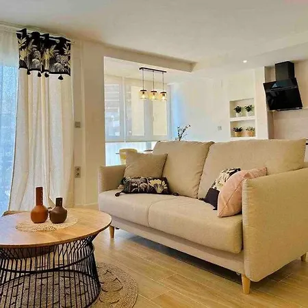 Pepes - Centro - Parking アパート