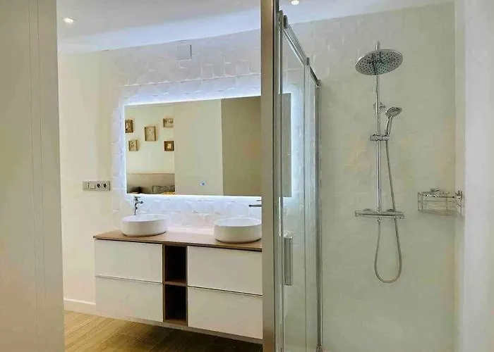 Pepe's - Centro - Parking 토레몰리노스