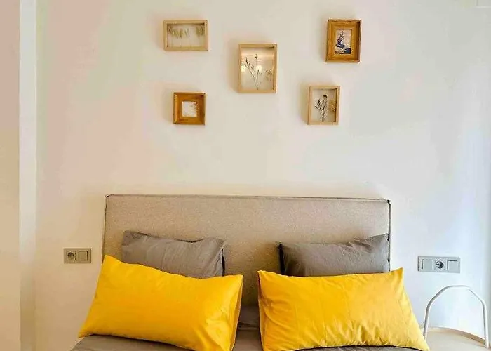 Pepe's - Centro - Parking 토레몰리노스