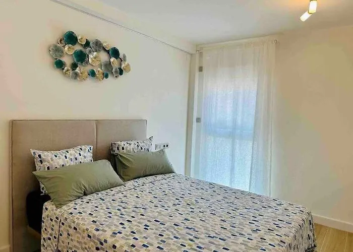 Pepe's - Centro - Parking Torremolinos